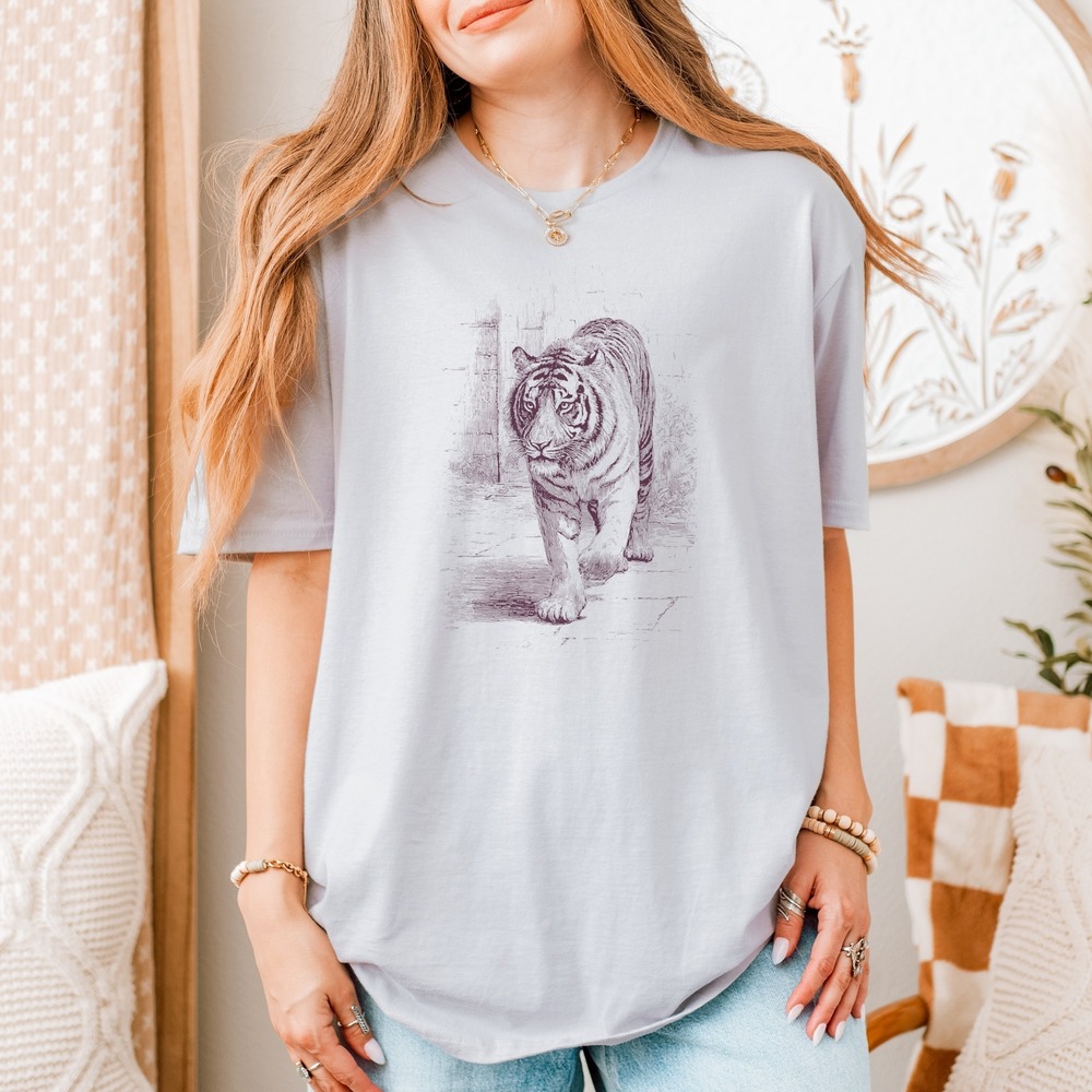 Striped Cat Detailed Line Art Graphic Tee